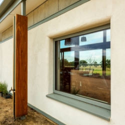 Ovens & King Builders - Rutherglen Rammed Earth and Straw bale (Situps)